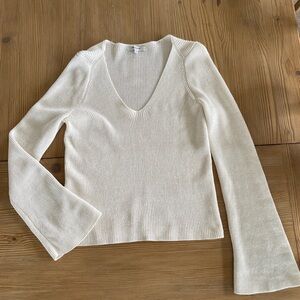 Madewell Cream Ribbed bell Sleeve Knit sweater.size small